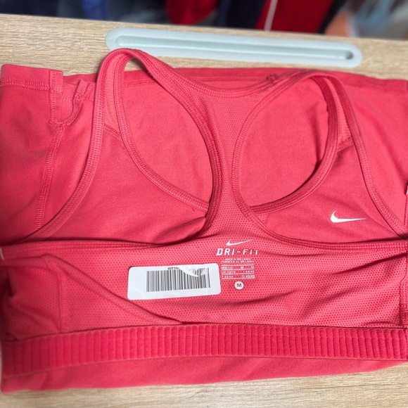 Nike dri fit racer back size m - Picture 11 of 11
